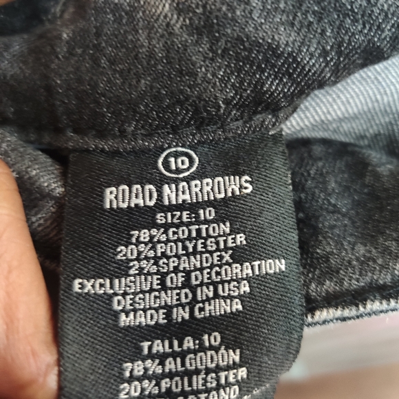 Road Narrows N.Y.C Boys Distressed Jeans Black 10 - Picture 11 of 12
